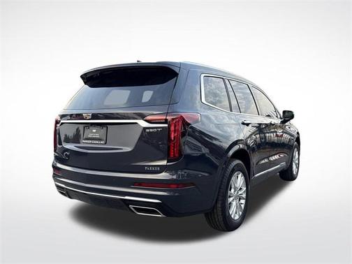 2025 Cadillac XT6 Luxury FWD