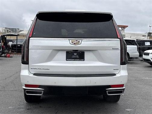 2022 Cadillac Escalade Premium Luxury