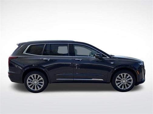 2025 Cadillac XT6 Premium Luxury FWD