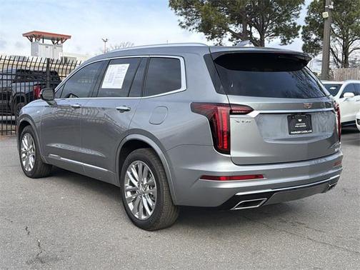 2025 Cadillac XT6 Premium Luxury FWD