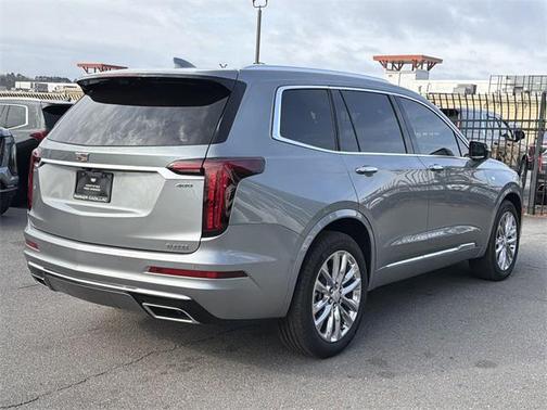 2025 Cadillac XT6 Premium Luxury FWD