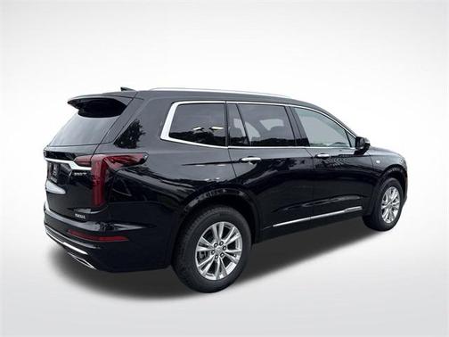 2025 Cadillac XT6 Luxury FWD