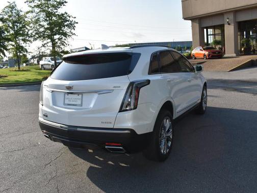 2020 Cadillac XT5 Sport