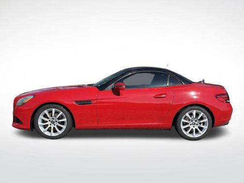Mars Red 2017 Mercedes-Benz SLC 300 SLC 300