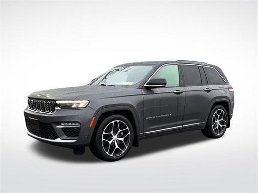 2022 Jeep Grand Cherokee Summit