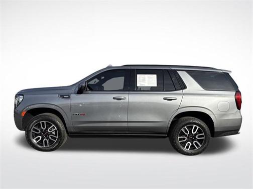 2022 GMC Yukon 4WD AT4