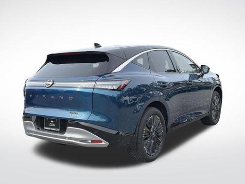 Aurora Blue Pearl Metallic/Super Black 2026 Nissan Murano Platinum