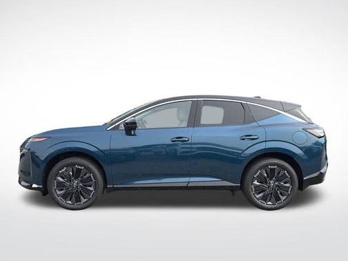 Aurora Blue Pearl Metallic/Super Black 2026 Nissan Murano Platinum