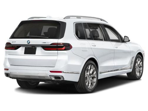 Alpine White 2025 BMW X7 xDrive40i