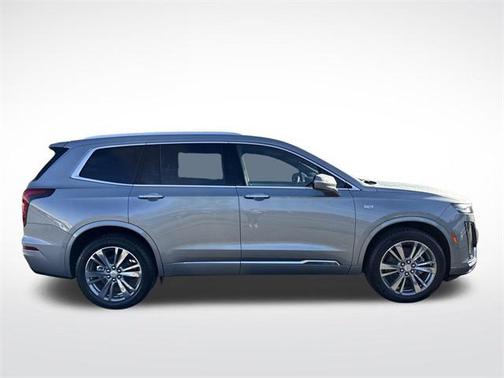2025 Cadillac XT6 Premium Luxury FWD