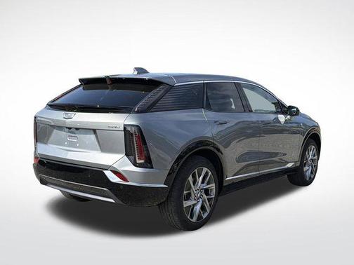 Argent Silver Metallic 2026 Cadillac OPTIQ Luxury