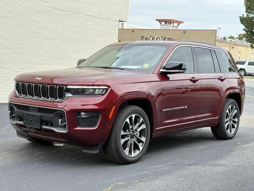 Velvet Red Pearlcoat 2025 Jeep Grand Cherokee Overland