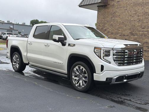 White Frost Tricoat 2025 GMC Sierra 1500 Denali