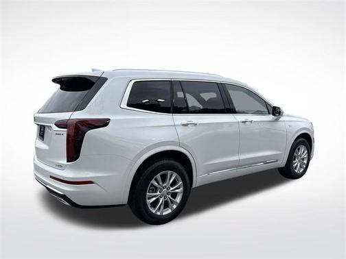 2025 Cadillac XT6 Luxury FWD