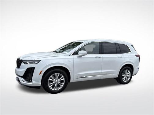 2025 Cadillac XT6 Luxury FWD