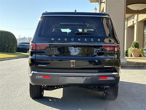 2022 Jeep Wagoneer Series III 4x4