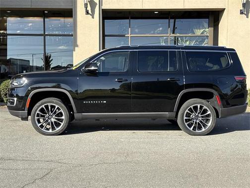 2022 Jeep Wagoneer Series III 4x4