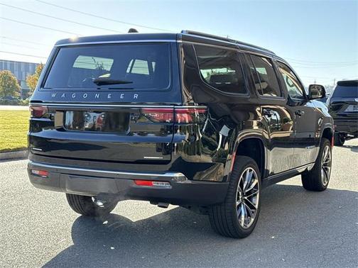 2022 Jeep Wagoneer Series III 4x4
