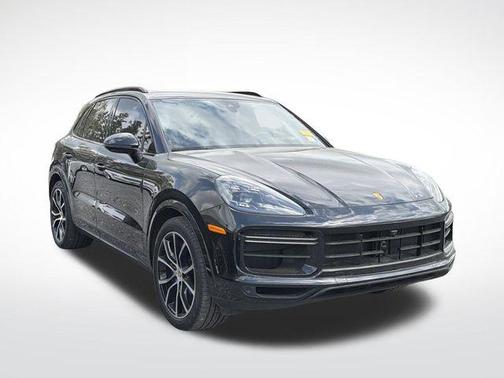 2023 Porsche Cayenne Turbo