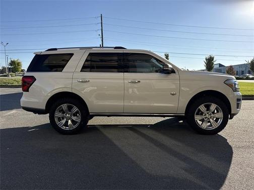 2024 Ford Expedition King Ranch