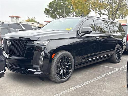 2023 Cadillac Escalade ESV Sport