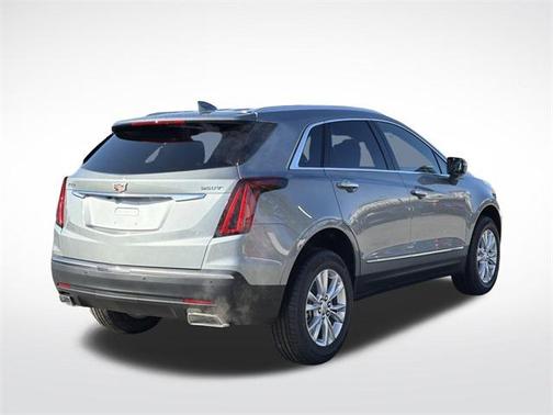 2026 Cadillac XT5 Luxury