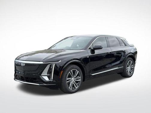 Stellar Black Metallic 2026 Cadillac LYRIQ Luxury