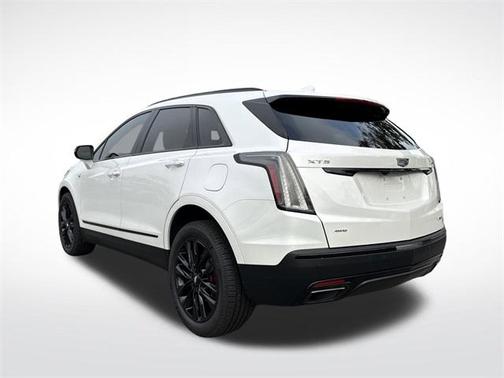 2022 Cadillac XT5 Sport