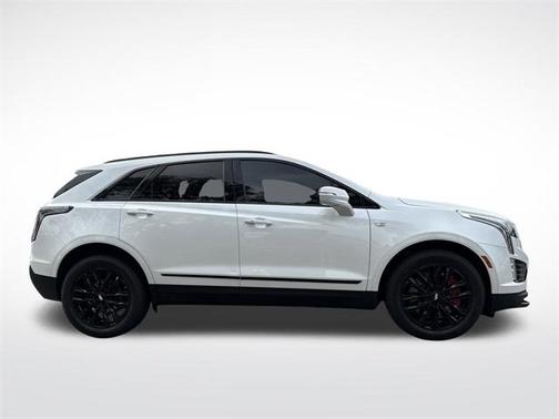 2022 Cadillac XT5 Sport