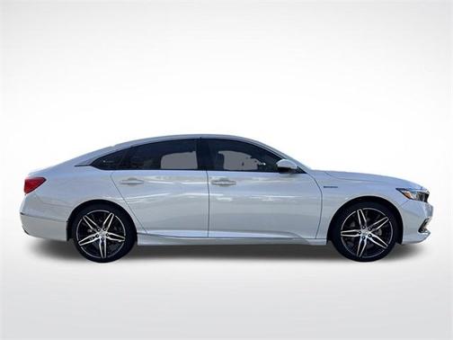 2022 Honda Accord Hybrid Touring