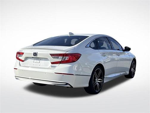 2022 Honda Accord Hybrid Touring