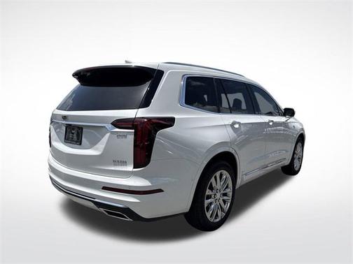 2025 Cadillac XT6 Premium Luxury FWD