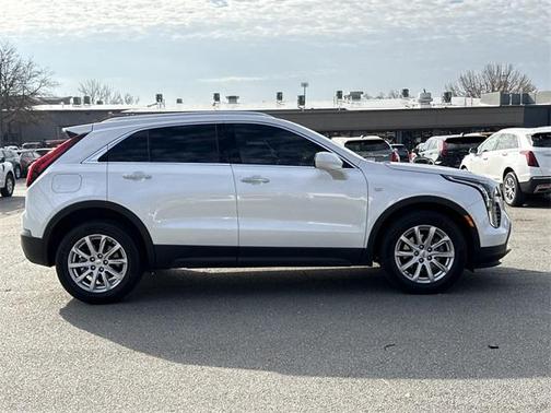 2023 Cadillac XT4 Luxury