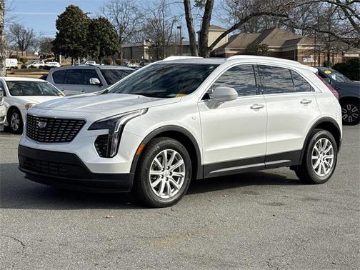 2023 Cadillac XT4 Luxury