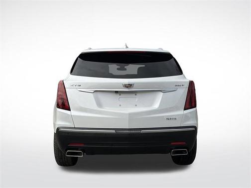 2023 Cadillac XT5 Luxury