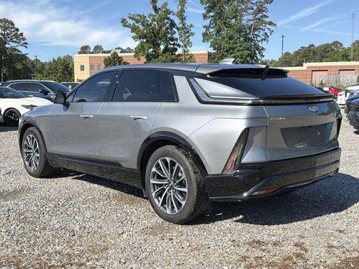 Argent Silver Metallic 2024 Cadillac LYRIQ Sport