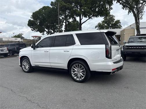 2022 Cadillac Escalade Premium Luxury