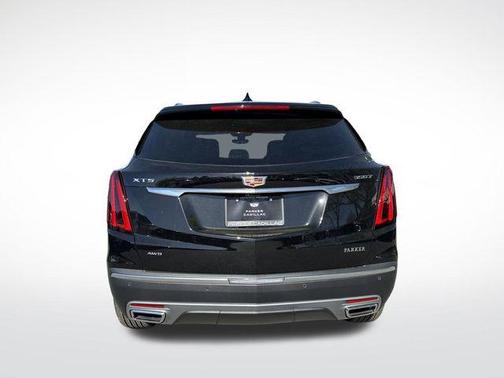 Stellar Black Metallic 2025 Cadillac XT5 Premium Luxury