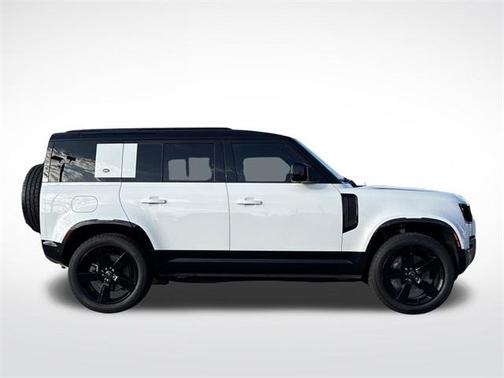 2022 Land Rover Defender 110 X-Dynamic HSE