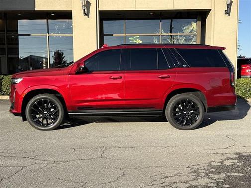 2024 Cadillac Escalade Sport