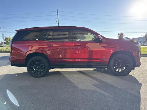 2024 Cadillac Escalade Sport