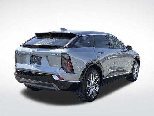 2025 Cadillac OPTIQ Luxury 2 AWD