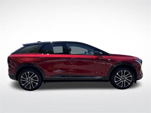 2025 Cadillac OPTIQ Sport 1 AWD