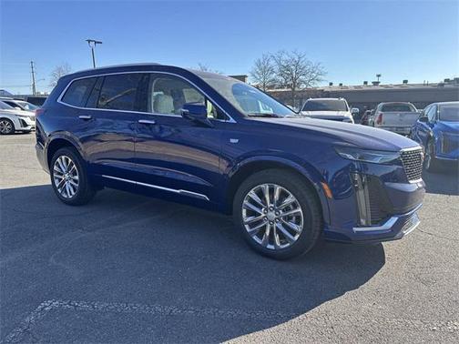 2025 Cadillac XT6 Premium Luxury FWD