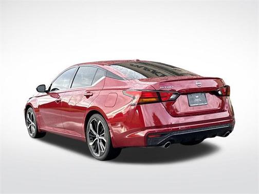 2024 Nissan Altima SR FWD