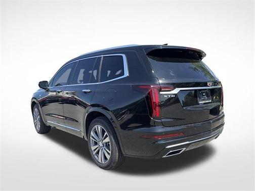 2025 Cadillac XT6 Premium Luxury FWD