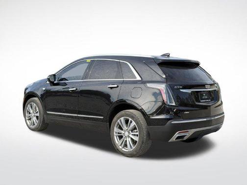 Stellar Black Metallic 2024 Cadillac XT5 Premium Luxury