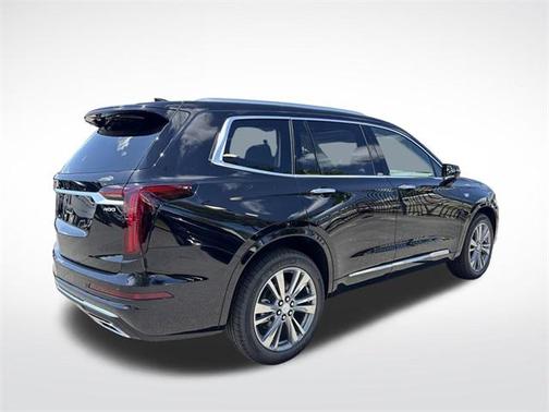 2025 Cadillac XT6 Premium Luxury FWD