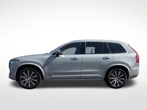 2025 Volvo XC90 B5 Core