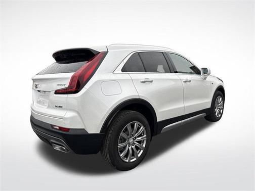 2021 Cadillac XT4 Premium Luxury